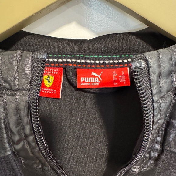 Authentic Puma x Ferrari Black Zip-Up Sweatshirt Jacket - Small - Picture 5 of 5